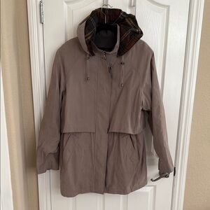Liz Claiborne Tan Utility Jacket Lightweight Casual